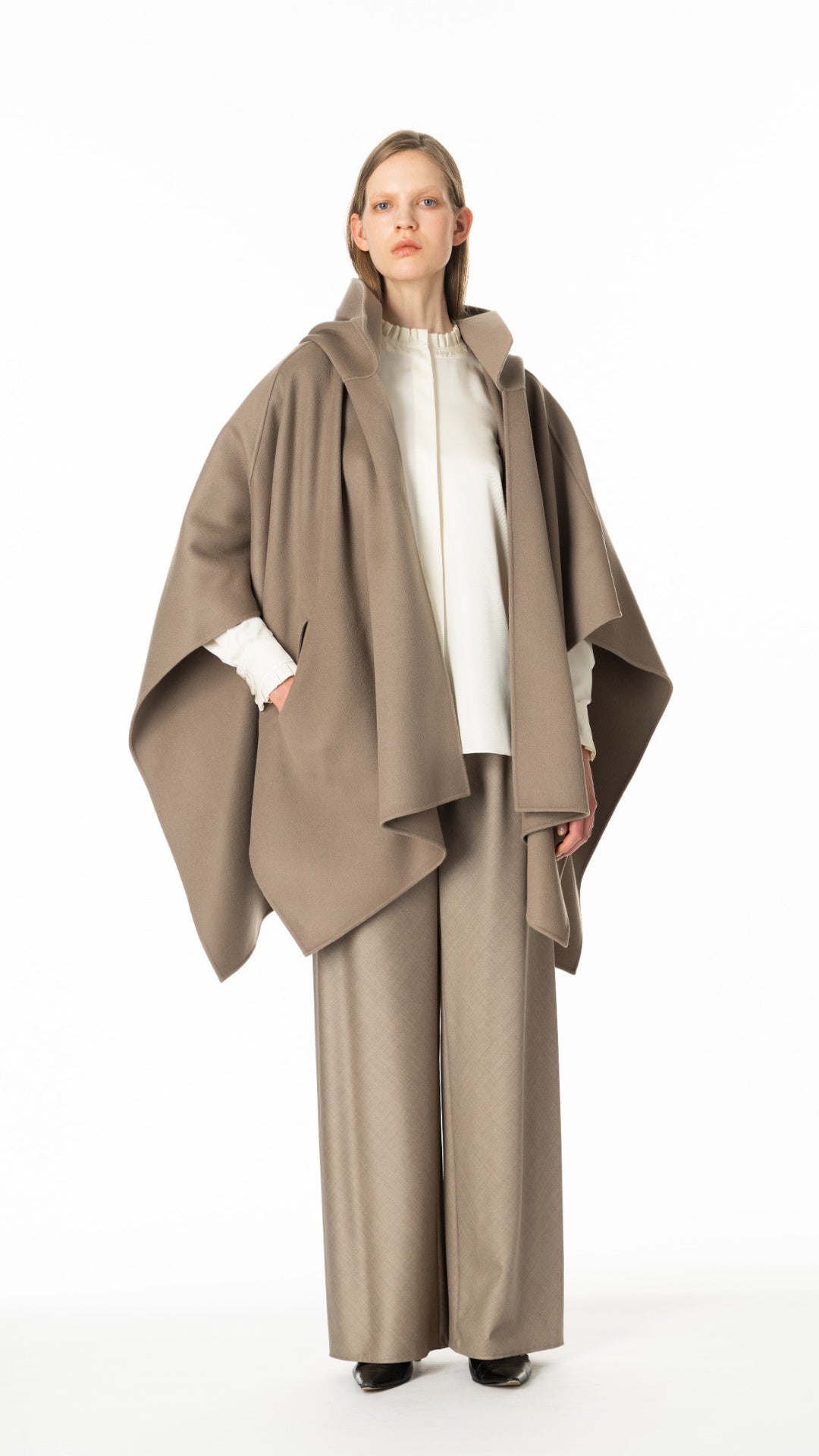 フーディーケープ カシミヤ5％ トープ